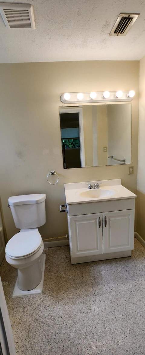 5011 S 2nd Street, Fort Pierce FL - photo 12 of 22