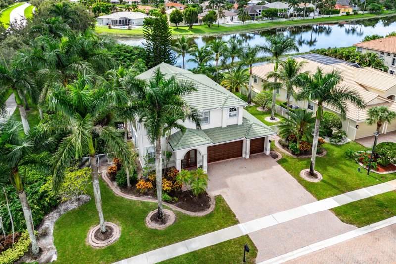 5 bedroom Single Family Residence at 11380 Nautica Court, Isles At Wellington 2, Wellington — photo 2