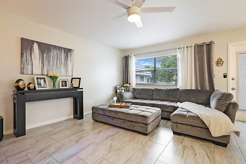2 bedroom Condominium at 136 Tuscany B, Kings Point, Delray Beach — photo 3