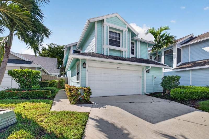 3 bedroom Single Family Residence at 5092 Coronado Ridge, Fairfield At Boca 2 Of Cedar Grove, Boca Raton — photo 3