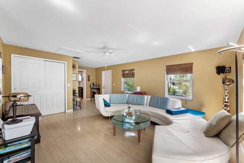 806 N M Street, Lake Worth Beach FL - photo 14 of 35