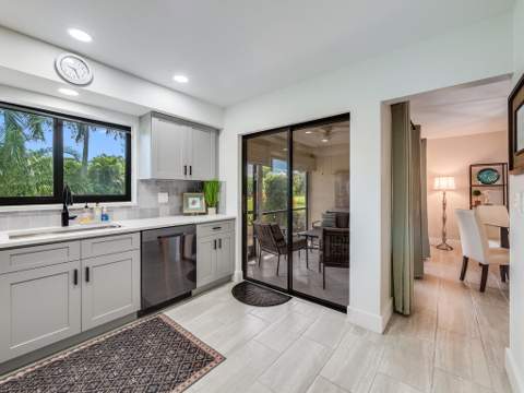 4240 Mango Tree Court #B, Boynton Beach FL - photo 12 of 24