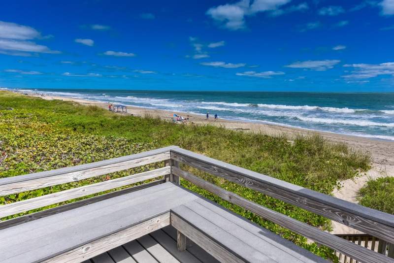 2 bedroom Condominium at 5811 NE Gulfstream Way #4002, Tennis Villas Condo, Hutchinson Island — photo 3