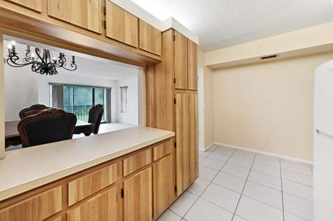 1005 Green Pine Boulevard #C2, West Palm Beach FL - photo 13 of 26