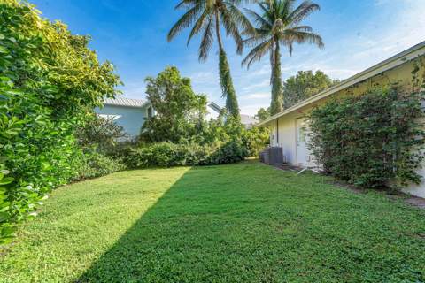 491 Neptune Road, Juno Beach FL - photo 24 of 30