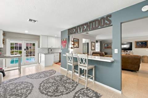 180 NE Surfside Avenue, Port St. Lucie FL - photo 8 of 22