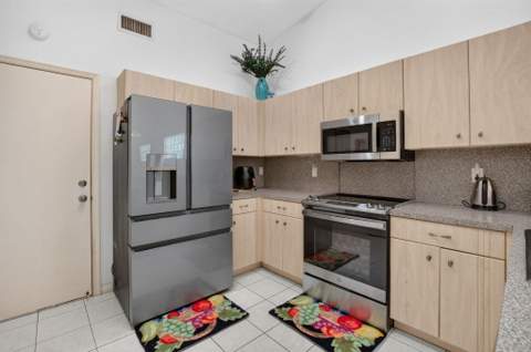 9678 Harbour Lake Circle, Boynton Beach FL - photo 23 of 86