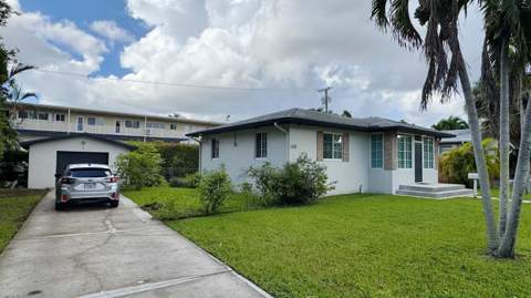 133 SE 2nd Street, Dania Beach FL - photo 7 of 53