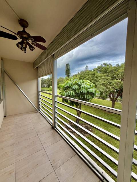 153 Dorset D, Boca Raton FL - photo 18 of 20