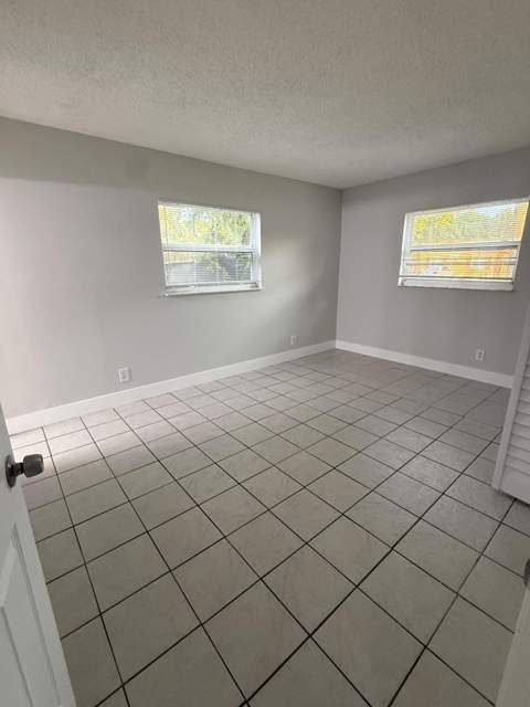 313 SW 1st Court #L-3, Pompano Beach FL - photo 10 of 20