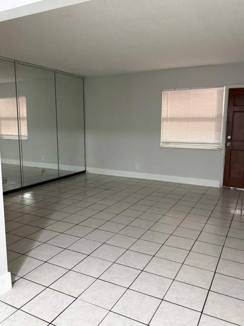 313 SW 1st Court #L-3, Pompano Beach FL - photo 15 of 20