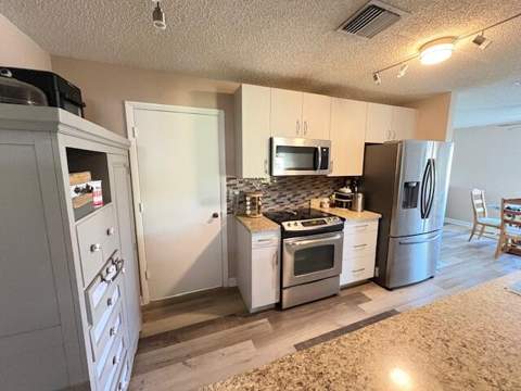 10313 Boynton Place Circle, Boynton Beach FL - photo 14 of 32