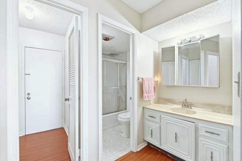 7051 Environ Boulevard #534, Lauderhill FL - photo 21 of 39