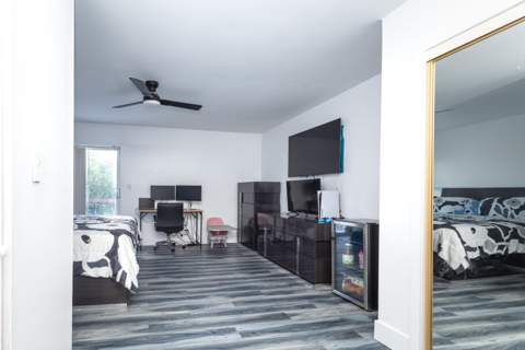 6479 Racquet Club Drive, Lauderhill FL - photo 23 of 38