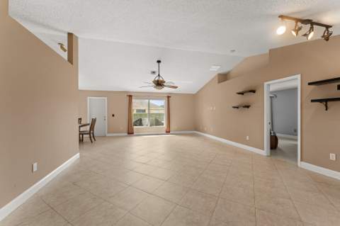 674 SW Lucero Drive, Port St. Lucie FL - photo 12 of 49
