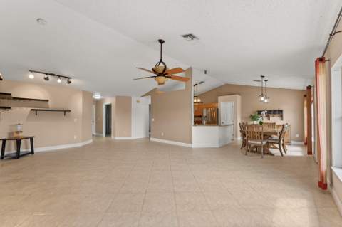 674 SW Lucero Drive, Port St. Lucie FL - photo 16 of 49
