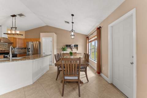 674 SW Lucero Drive, Port St. Lucie FL - photo 18 of 49