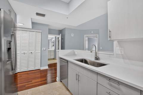 99 SE Mizner Boulevard #435, Boca Raton FL - photo 7 of 46