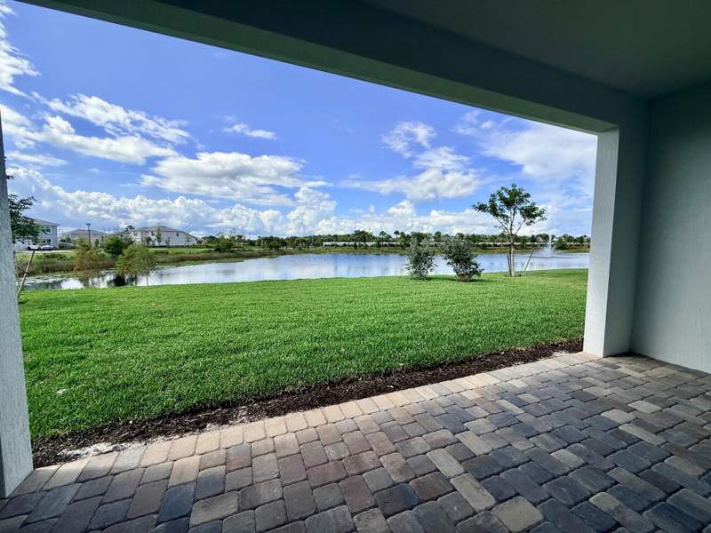 3 bedroom Single Family Residence at 10350 SW Highpointe Drive #112 Ashby, Highpointe, Stuart — photo 4