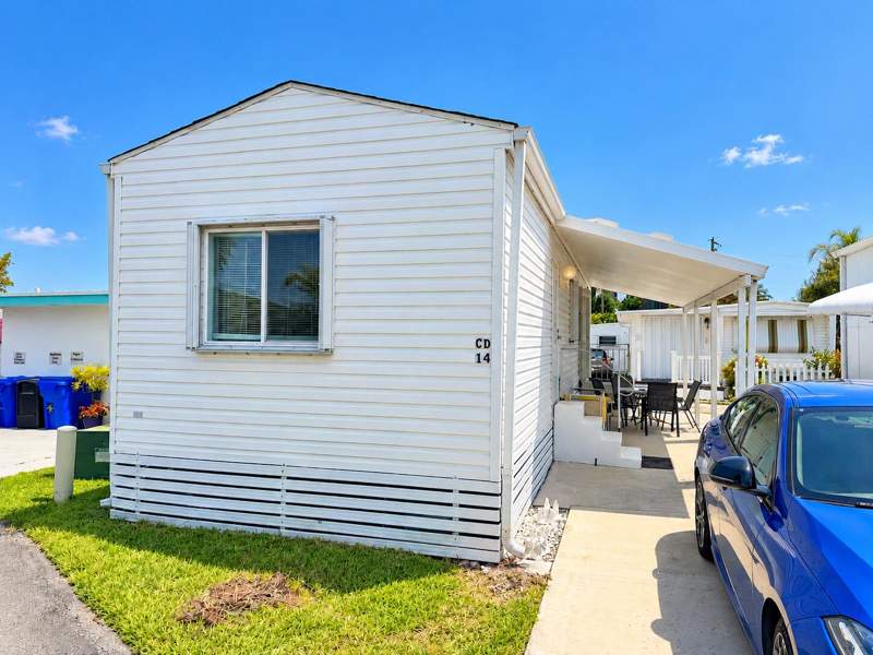 1 bedroom Mobile Home at 14 Bamboo Drive #Cd, Briny Breezes Inc, Briny Breezes — photo 4