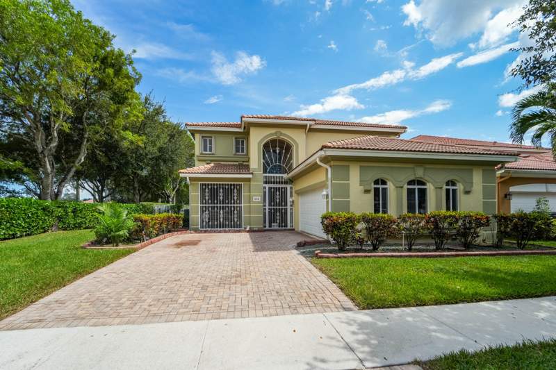 4 bedroom Single Family Residence at 672 Gazetta Way, Terracina Johnson Property, West Palm Beach — photo 2