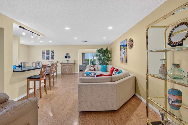 2 bedroom Single Family Residence at 13330a Vía Vesta, Delray Villas 2, Delray Beach — photo 5