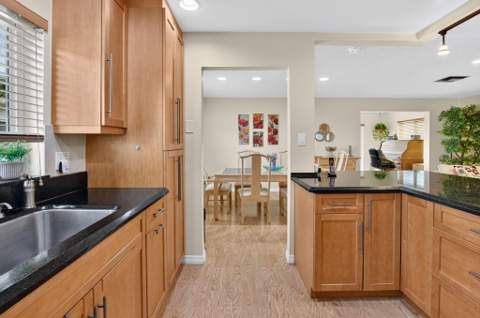 13330a Vía Vesta, Delray Beach FL - photo 15 of 38