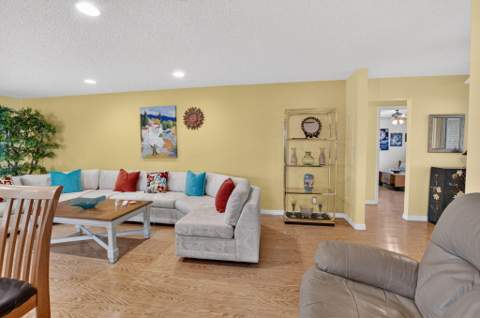 13330a Vía Vesta, Delray Beach FL - photo 17 of 38