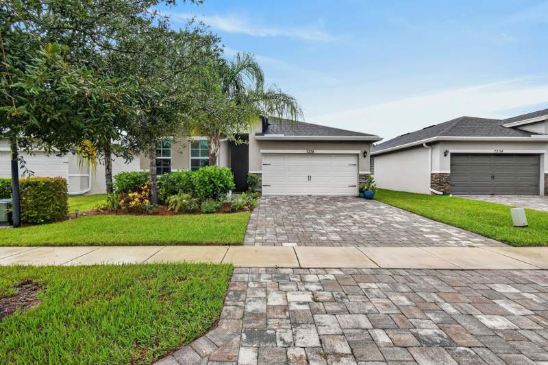 3 bedroom Single Family Residence at 7238 SE Pine Valley Court, Seabranch, Hobe Sound — photo 3