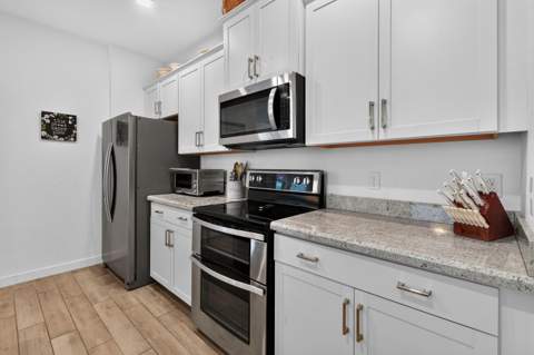 7238 SE Pine Valley Court, Hobe Sound FL - photo 20 of 97