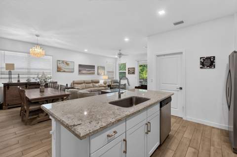 7238 SE Pine Valley Court, Hobe Sound FL - photo 21 of 97