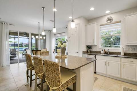12350 SW Weeping Willow Avenue, Port St. Lucie FL - photo 7 of 61
