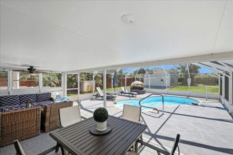 2031 SE New York Street, Port St. Lucie FL - photo 10 of 68
