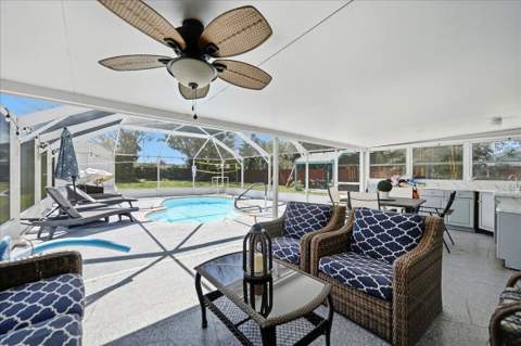 2031 SE New York Street, Port St. Lucie FL - photo 13 of 68