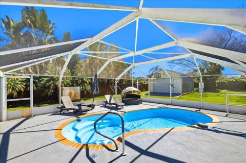 2031 SE New York Street, Port St. Lucie FL - photo 15 of 68
