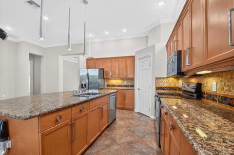 9842 Via Elegante, Wellington FL - photo 13 of 56