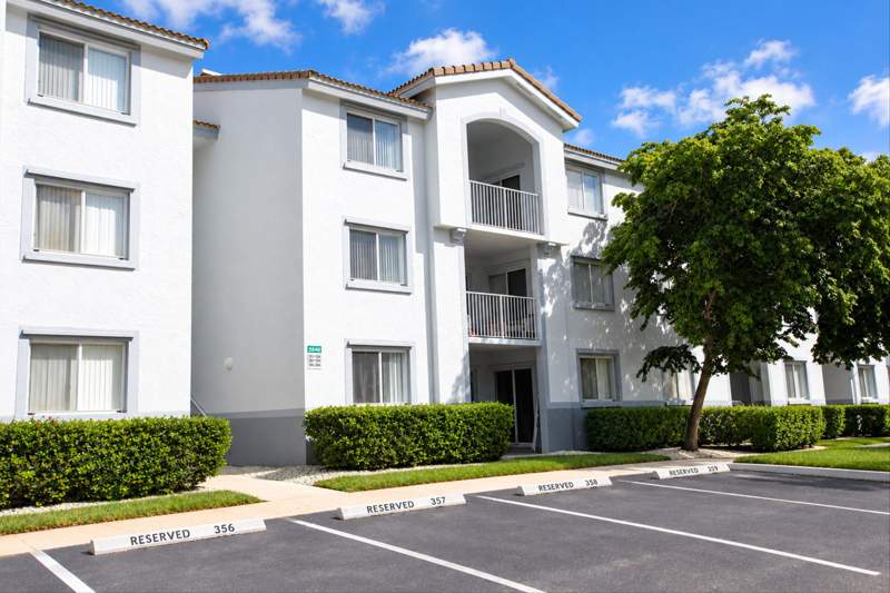 2 bedroom Condominium at 2640 S University Drive #222, Royal Grand Condo, Davie — photo 2