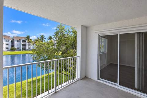 2640 S University Drive #222, Davie FL - photo 24 of 26