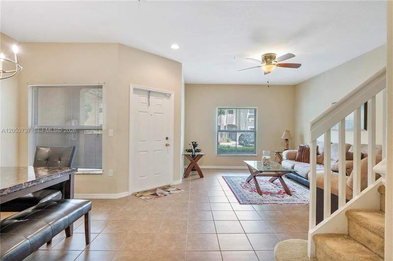 3 bedroom Townhouse at 2851 W Prospect Road, Tuscan Villas Condo, Fort Lauderdale — photo 5