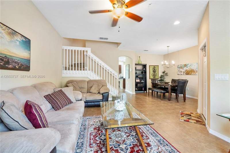 3 bedroom Townhouse at 2851 W Prospect Road, Tuscan Villas Condo, Fort Lauderdale — photo 4