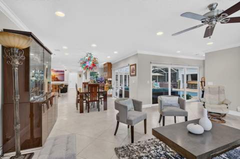 330 SW 75th Avenue, Plantation FL - photo 12 of 40
