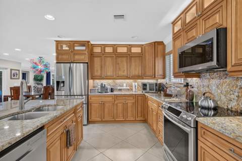 330 SW 75th Avenue, Plantation FL - photo 19 of 40