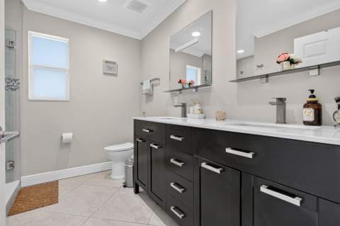 330 SW 75th Avenue, Plantation FL - photo 22 of 40