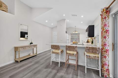 7 Governors Court, Palm Beach Gardens FL - photo 8 of 88