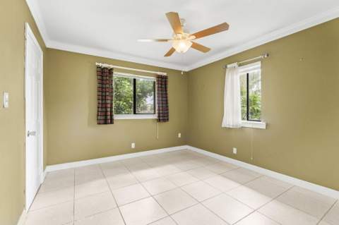5906 Bamboo Drive, Fort Pierce FL - photo 13 of 54