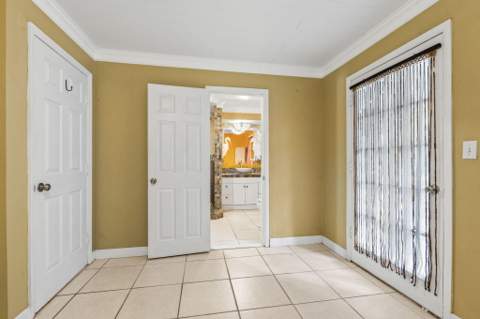 5906 Bamboo Drive, Fort Pierce FL - photo 16 of 54