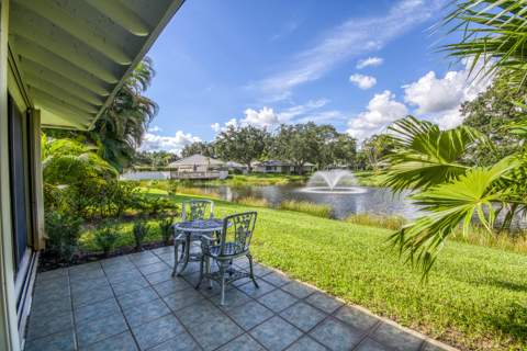 208 Club Drive, Palm Beach Gardens FL - photo 9 of 24