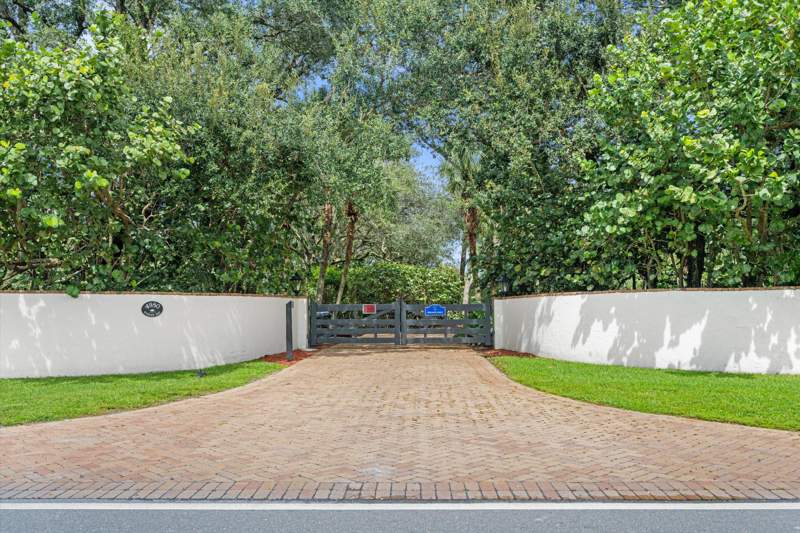 0 bedroom Single Family Residence at 4980 Stables Way, Palm Beach Point East, Wellington — photo 3