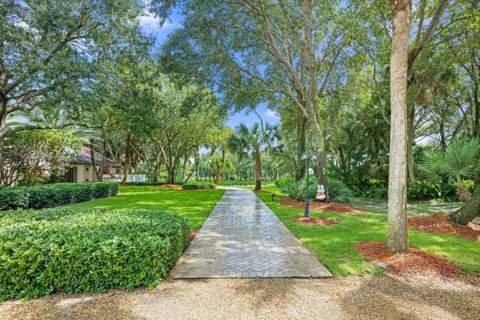 4980 Stables Way, Wellington FL - photo 6 of 137
