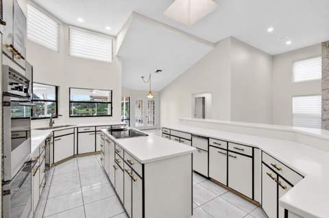 10423 Stonebridge Boulevard, Boca Raton FL - photo 10 of 50